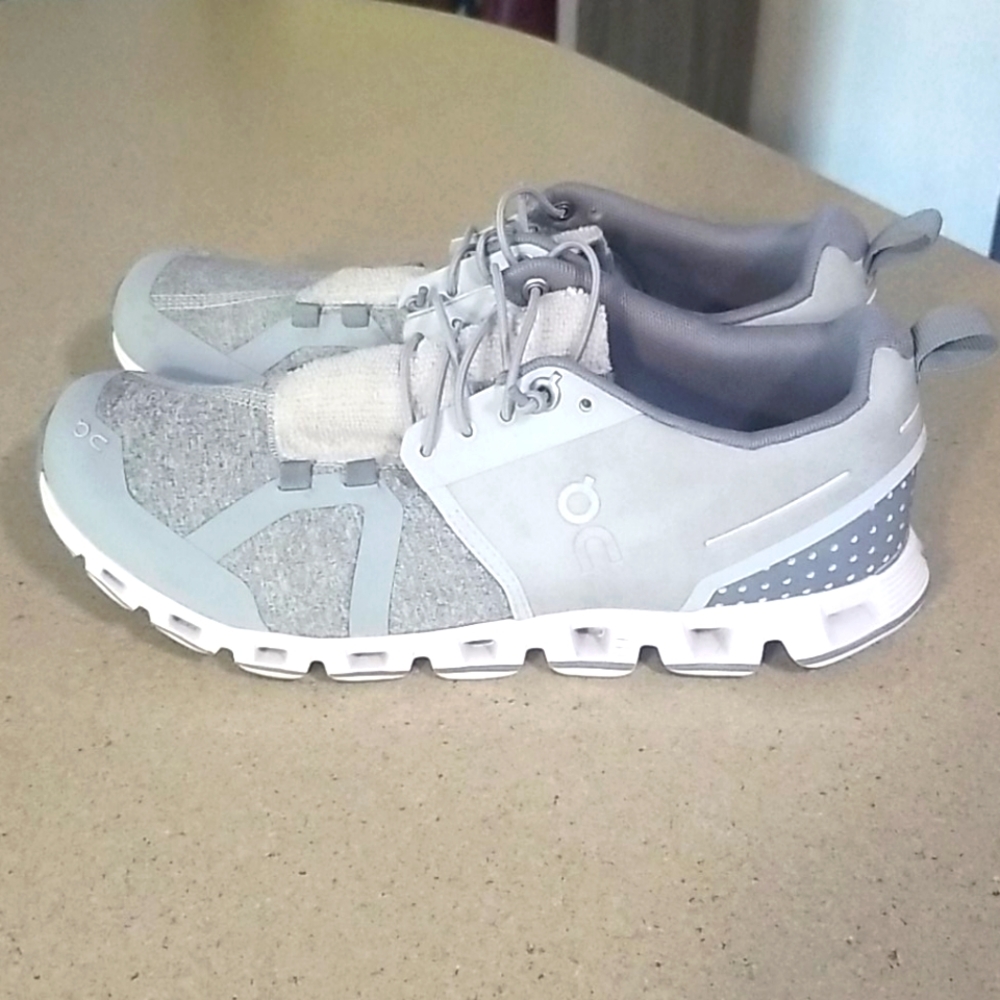 Running shoes